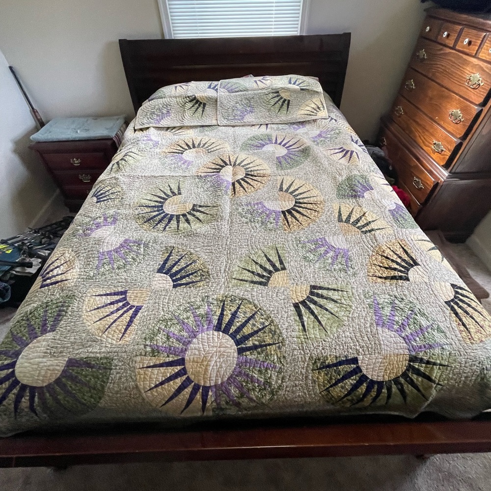better home and gardens queen comforter